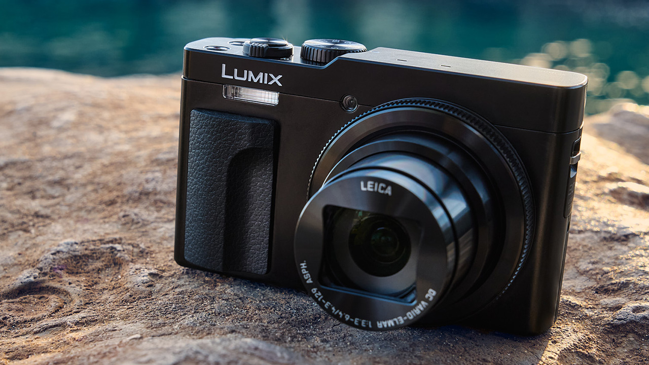 Nuove Lumix TZ99 e G97: Panasonic ammoderna la compatta superzoom e la piccola MQT