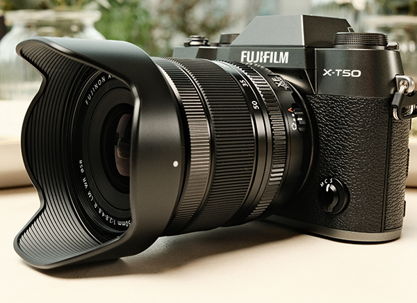 Fujifilm X-T50, i 40 Mpixel in un corpo pi compatto