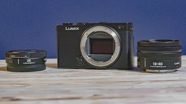 Mirrorless Full Frame Compatta Panasonic Lumix S9